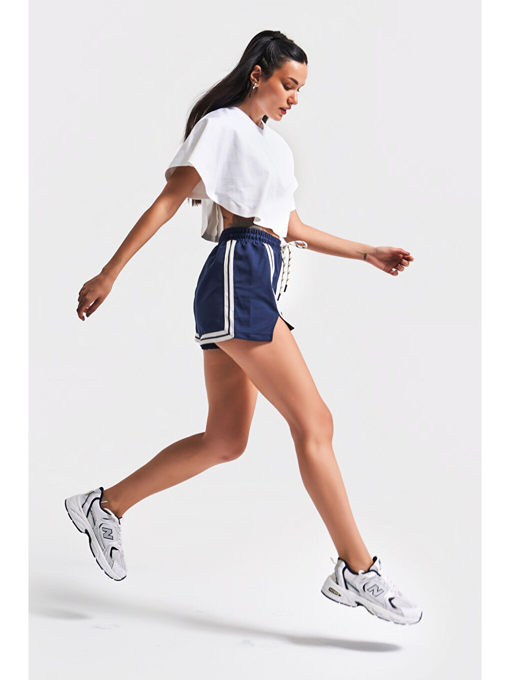 Kadın Koyu Mavi Renk S5-56 %100 Pamuk Esnek Kumaş Örme Mini Şort-3