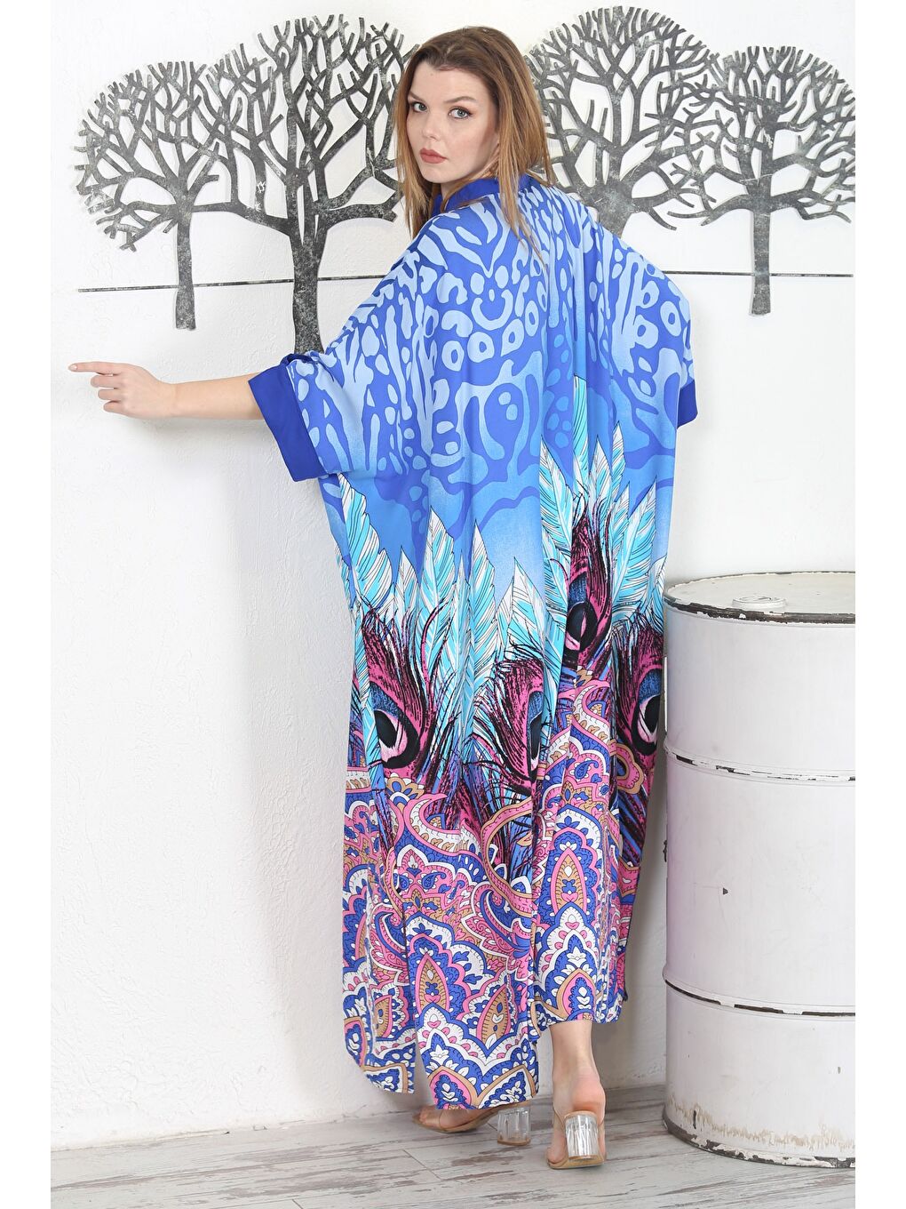 Mavi Hakim Yaka 3/4 Kol Düğmeli Yırtmaçlı Allover Baskılı Casual Dokuma Elbise-7