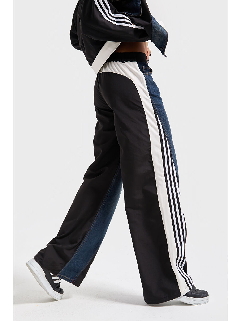 Mavi Kadın Jean Rengi Çift Parça Kumaş Şerit Detaylı Bol Kesim Özel Tasarım Denim Jean-4