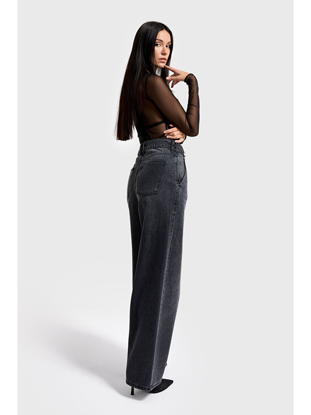 Gri Kadın Füme Renk 2w5-1 Wide Leg Fit Bol Kesim %100 Pamuk Kemer Detaylı Denim Jean-2