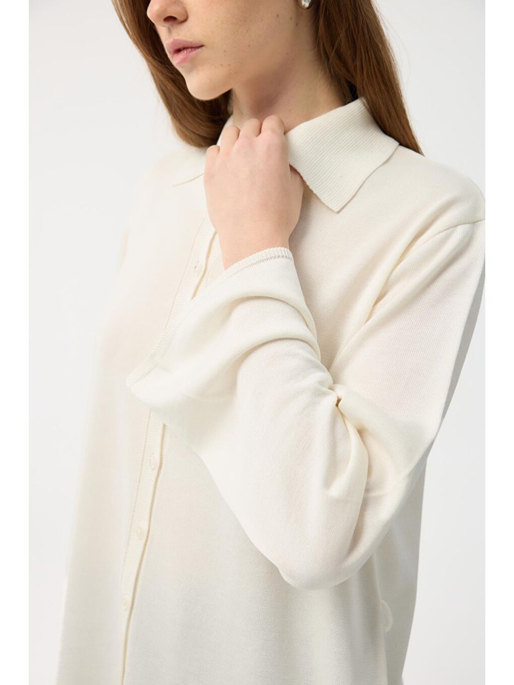Düğmeli İnce Triko Hırka Ekru-5