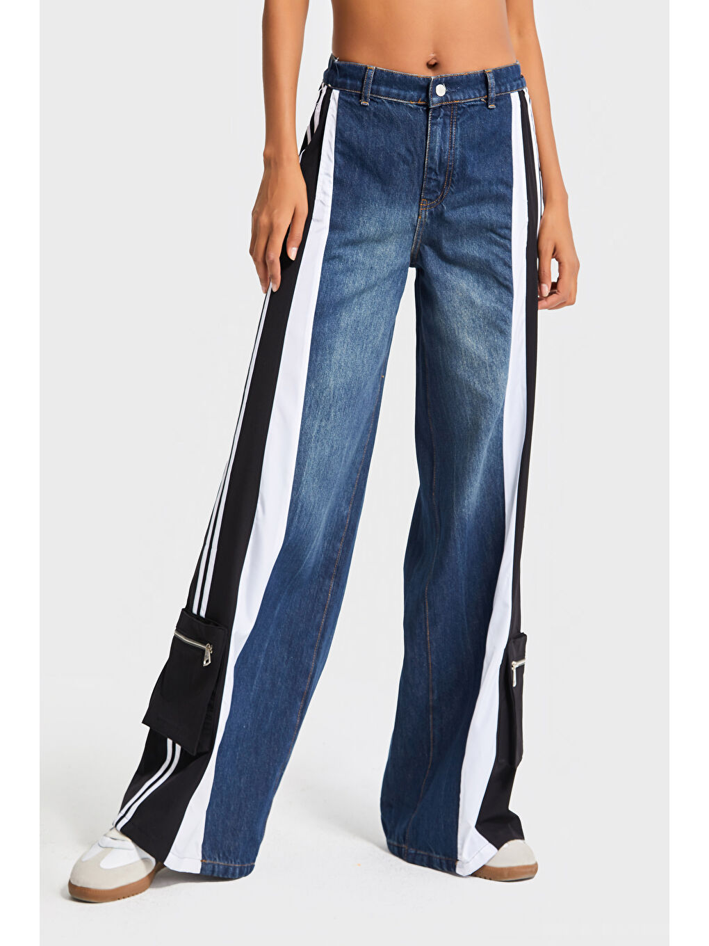 Mavi Kadın Jean Rengi Parçalı Kumaş Bol Kesim Özel Tasarım Denim Jean-3