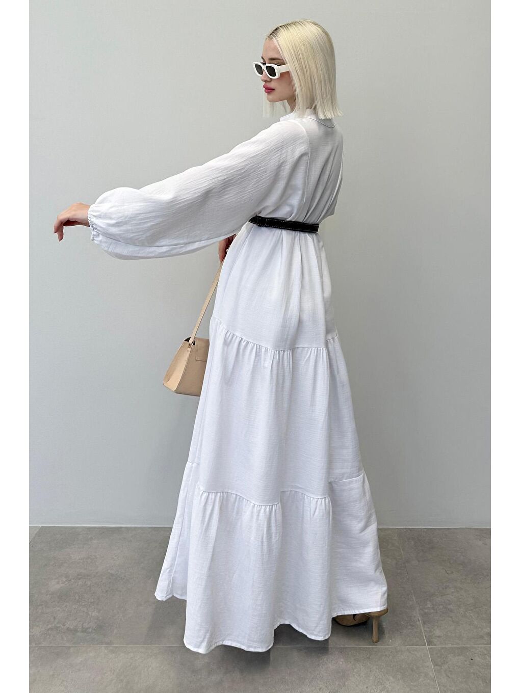 Beyaz Uzun Kollu Düğmeli Elbise Mg2433-5