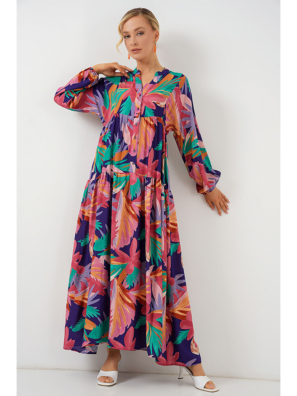 Pembe 2423 Otantik Desenli Tesettür Elbise - A.Pudra-2