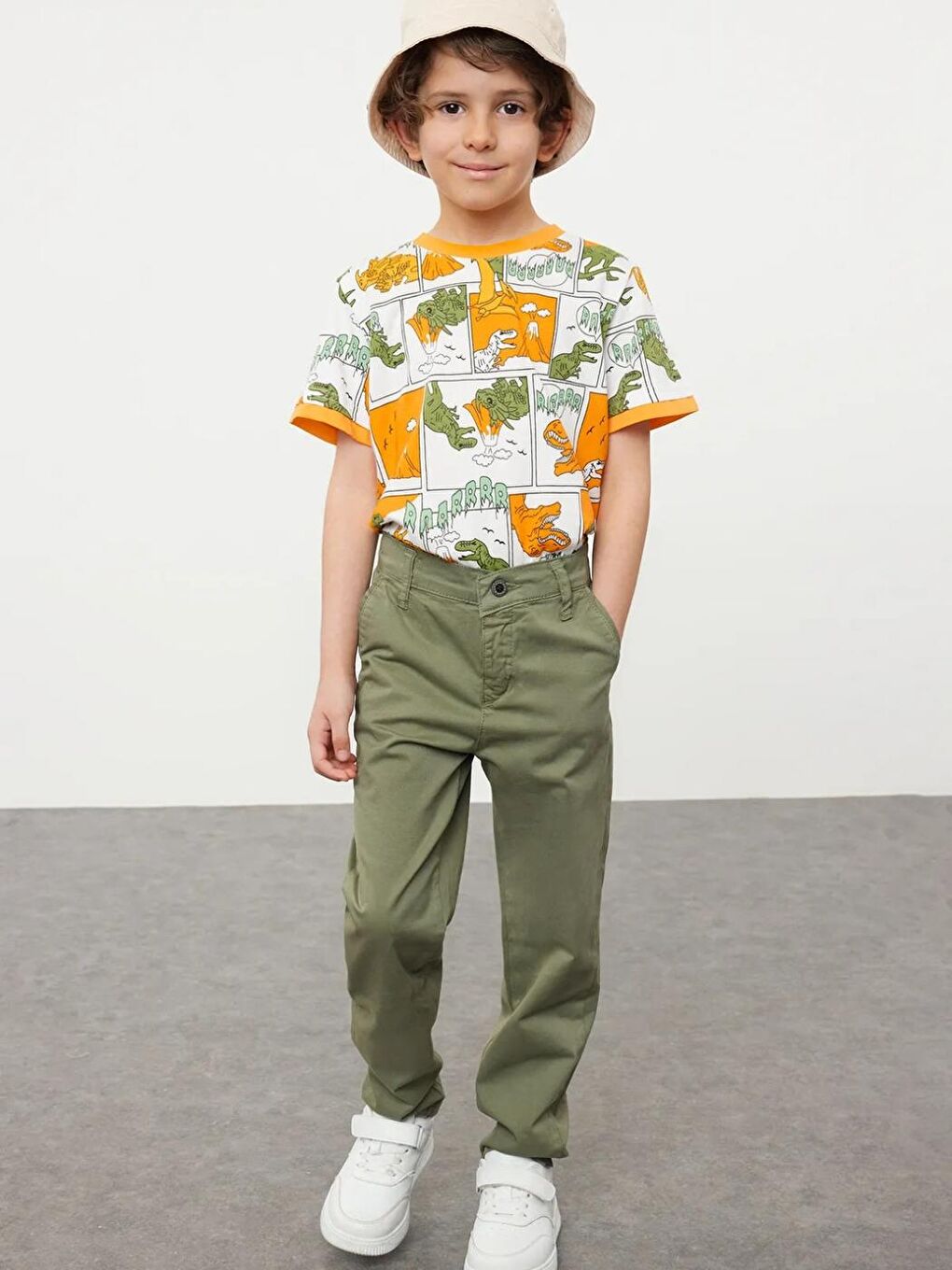 Erkek Çocuk Regular Chino Dokuma Pantolon Haki Yeşil 6-10 Yaş