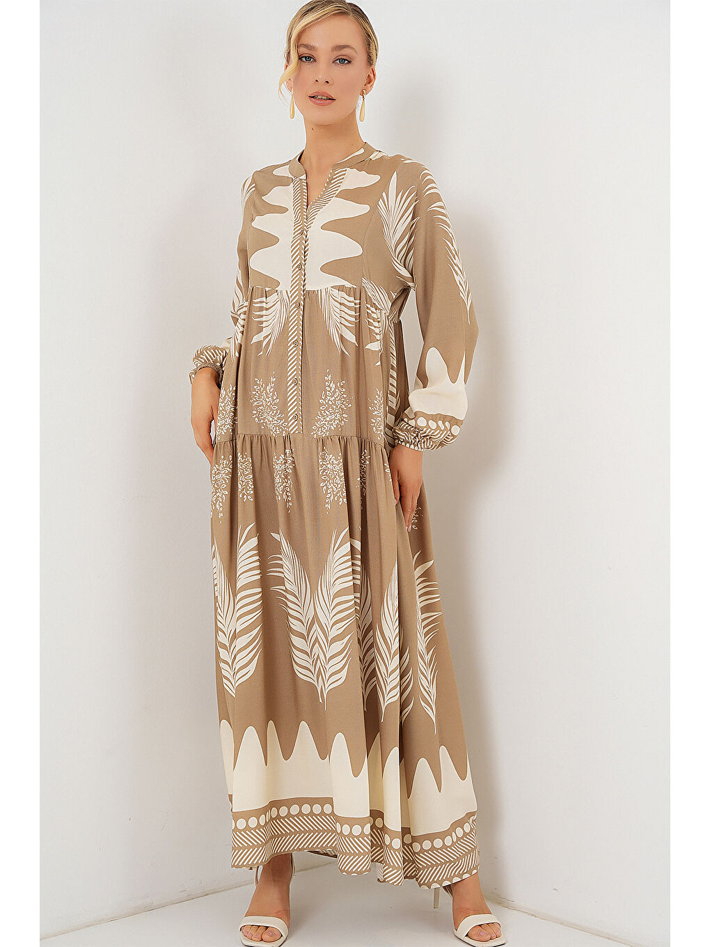 Ekru 2423 Otantik Desenli Tesettür Elbise - M. Camel-2