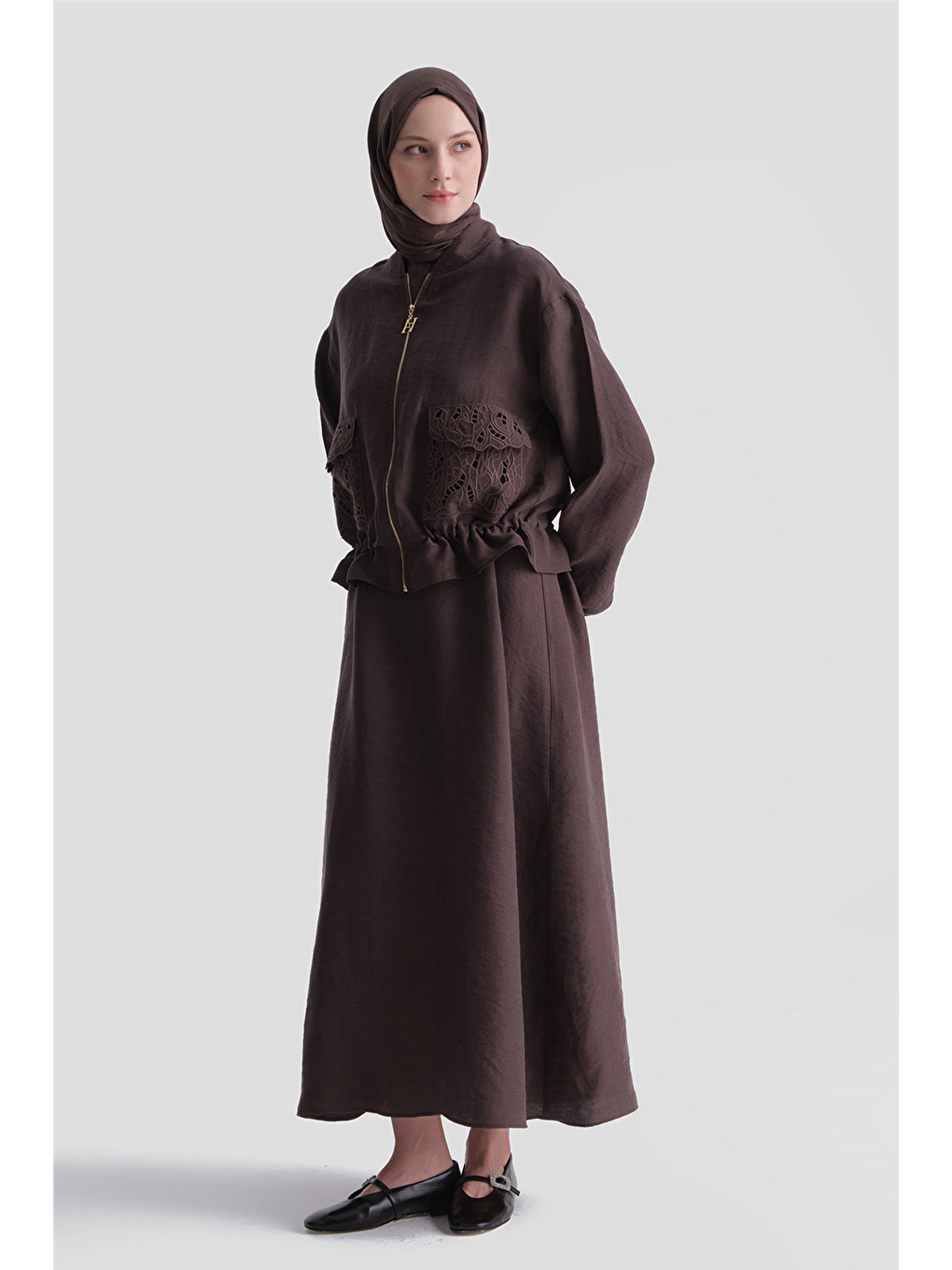 Kahverengi Brode Cepli Keten Karışımlı Takım Kahve-3