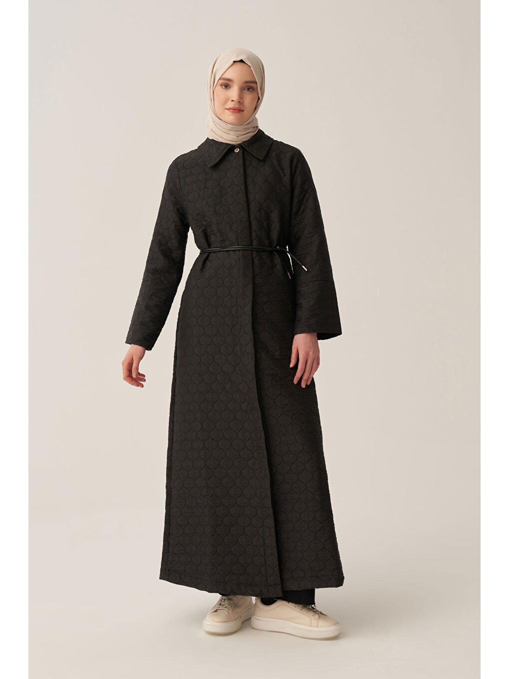 Siyah-Deri Kemerli Kapitone Ferace-1