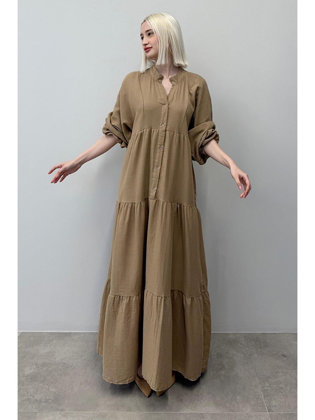 Bej Vizon Uzun Kollu Düğmeli Elbise Mg2433-4