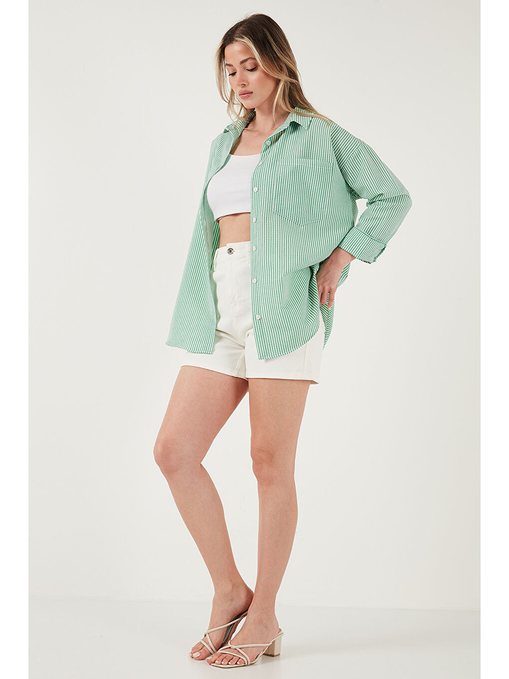 Yeşil Regular Fit Uzun Kollu Cepli Çizgili Kadın Gömlek 6772895-2