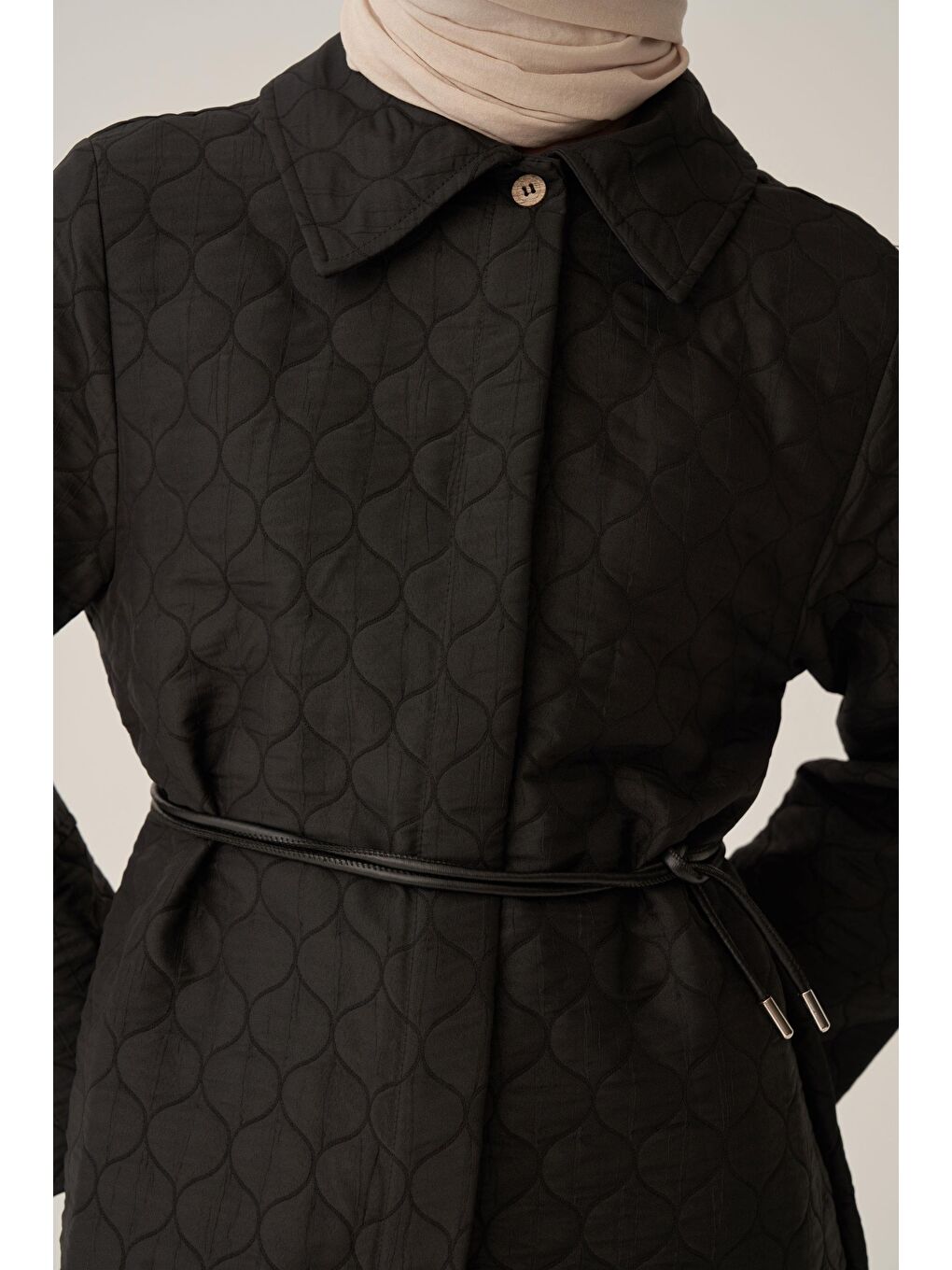 Siyah-Deri Kemerli Kapitone Ferace-4