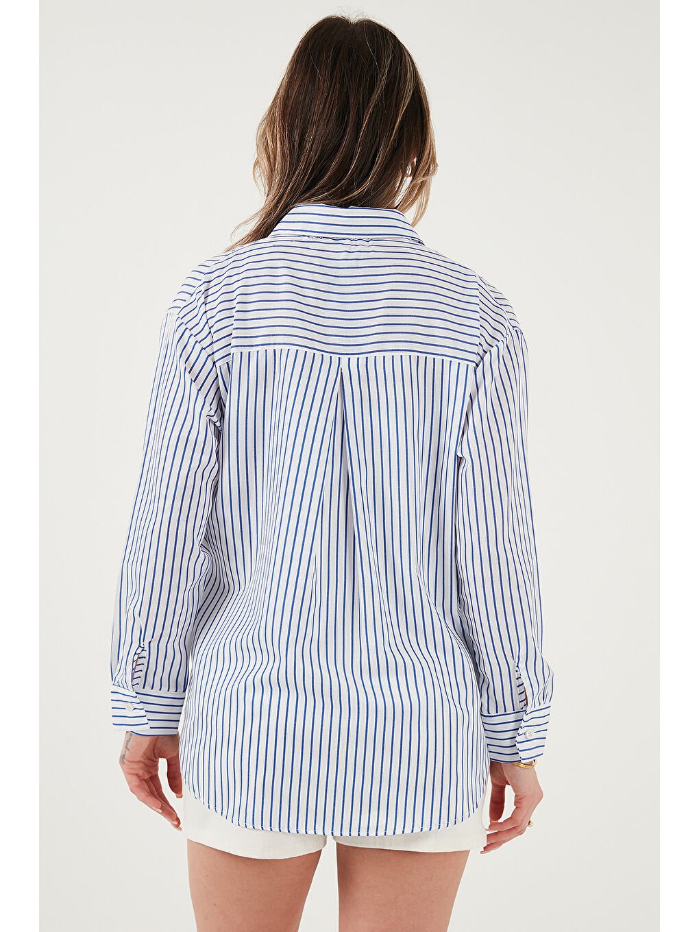 Bej Pamuk Karışımlı Regular Fit Ayıcık İşlemeli Kadın Gömlek 6773106-5