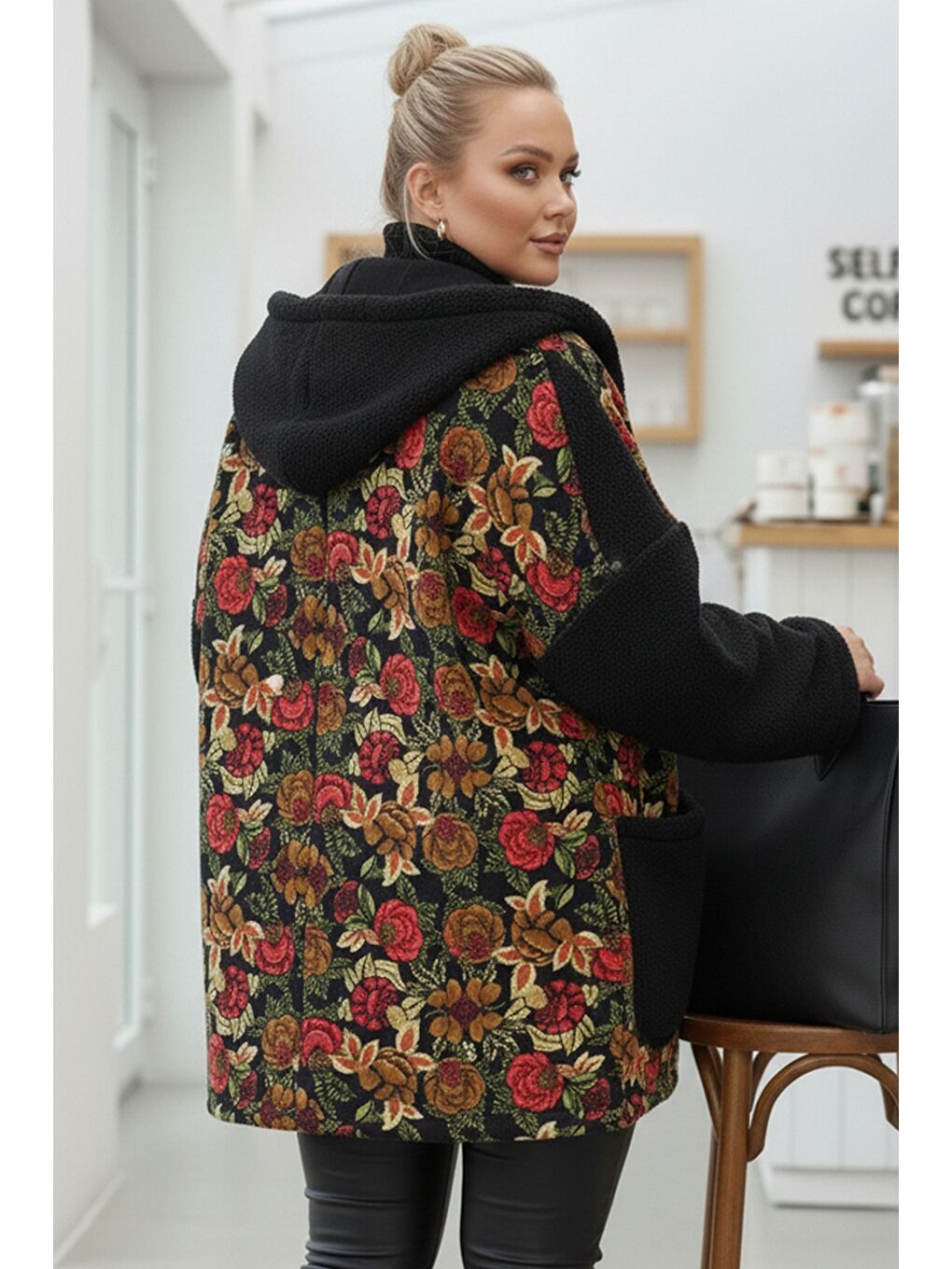 İtalyan Büyük Beden Siyah Uzun Kol Cepli Kapüşonlu Casual Buklet Oversize Dokuma Ceket 78 70-3