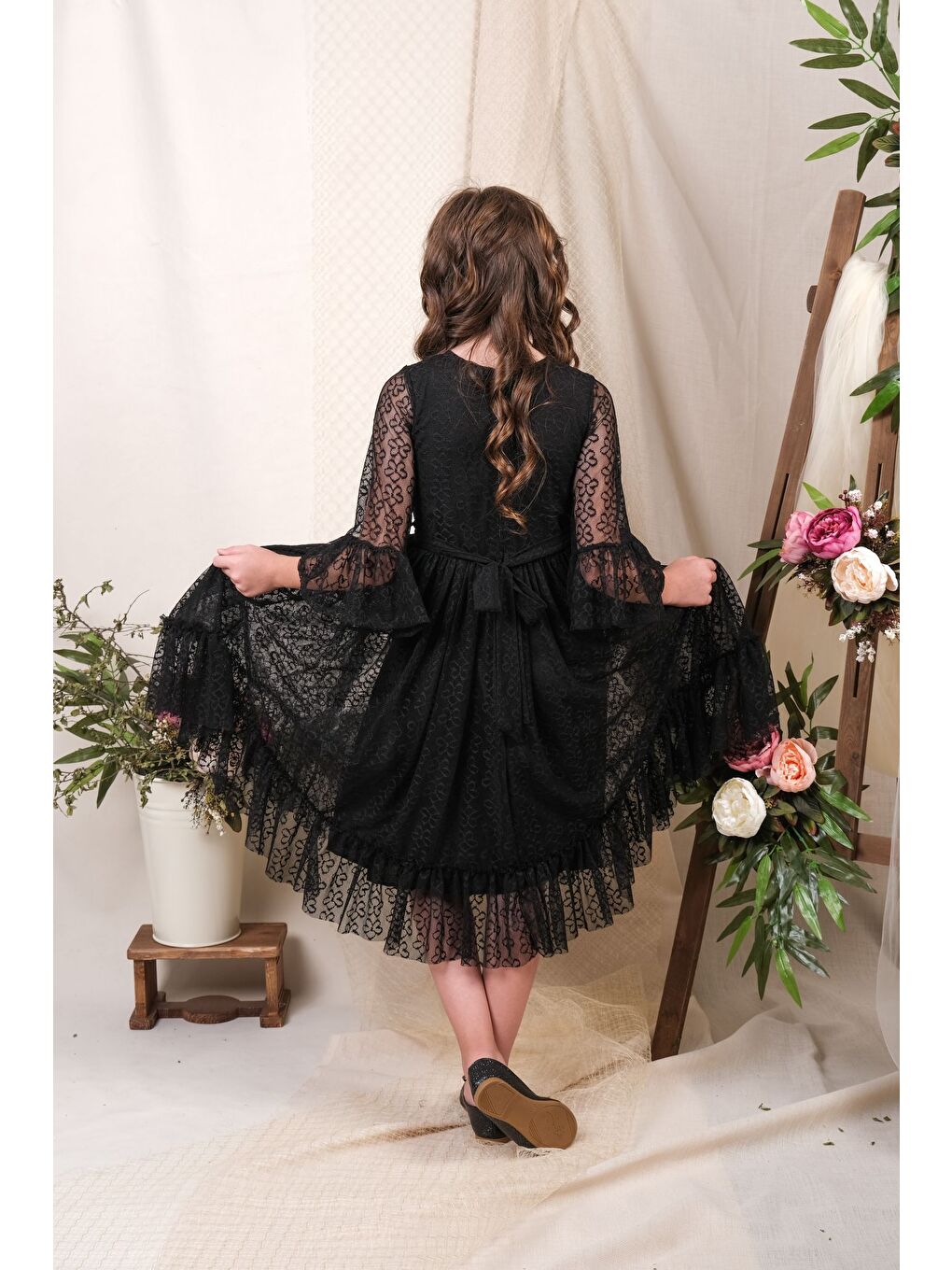 Siyah Uzun Kol Dantel Makri Kız Çocuk Elbise MNK0600-3