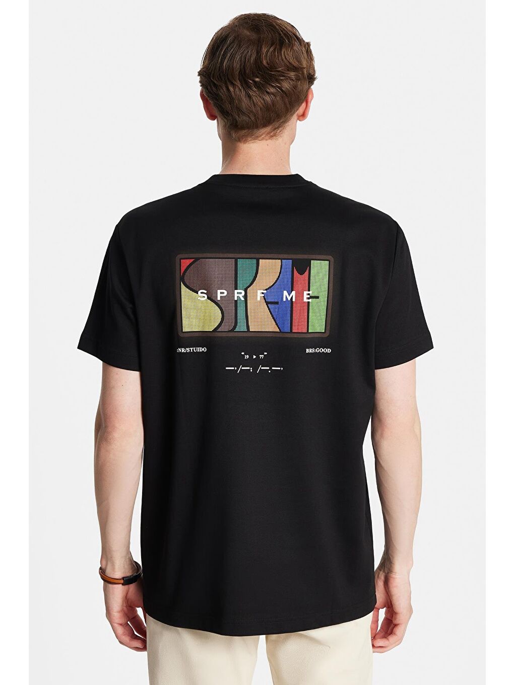 Relax Fit Rahat Kesim Pamuklu Ön Ve Arka Baskı Ve Nakış Detaylı Bisiklet Yaka Beyaz Siyah Tişört-4