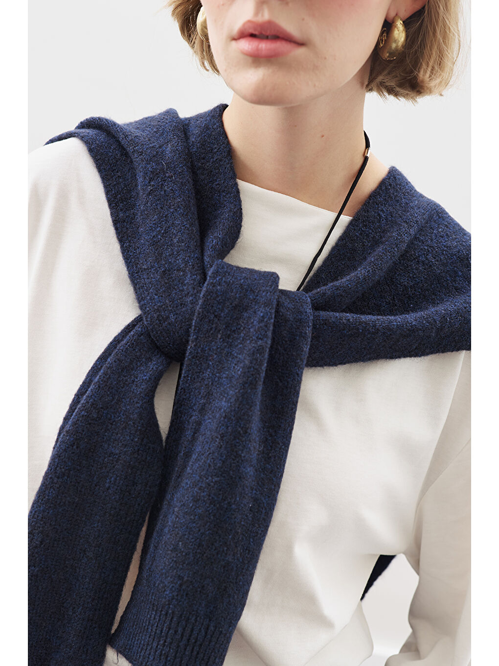 Kare Yaka Bağlamalı Triko Atkı Lacivert-1