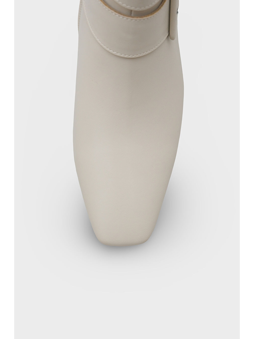 Ekru Shane Kısa Topuklu Yandan Fermuarlı Tokalı Küt Burun Kadın Bot-2