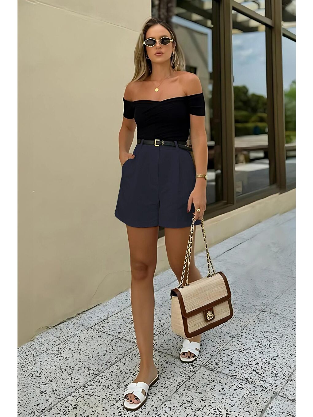 Lacivert Bej Pileli Kadın Şort Mg2518-3