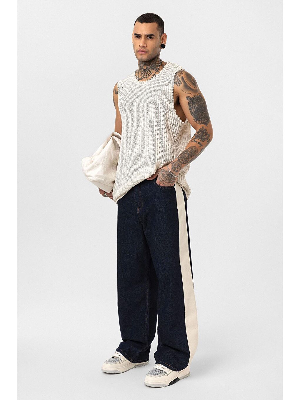 Yan Şeritli Baggy Fit Jean Koyu Mavi