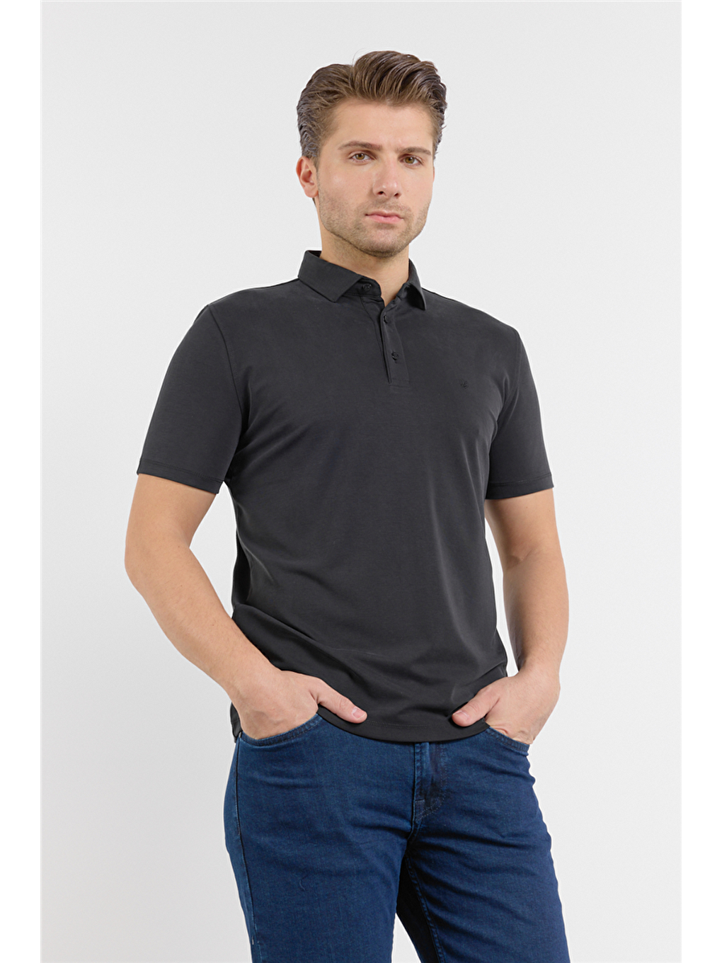 Siyah İtalyan Yaka Kısa Kol Cepsiz Slim Fit Pamuklu Tişört 1011260180-2