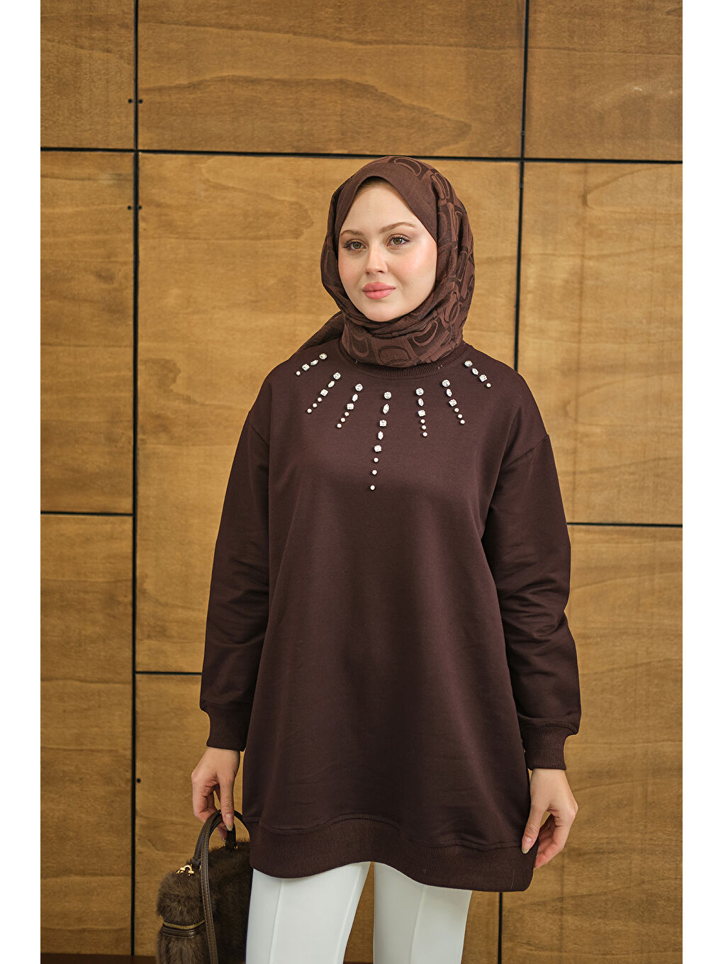 Kadın Yaka Taş Detay Tunik Kahverengi-3