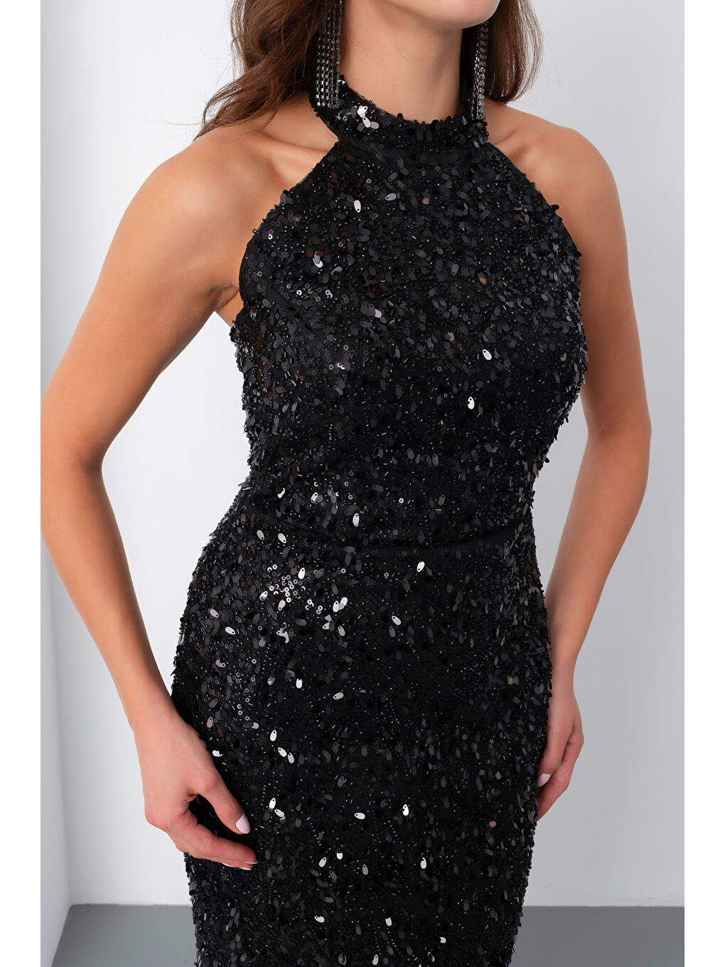 Kadın Siyah Yaka Taş Detay Midi Abiye Elbise-4