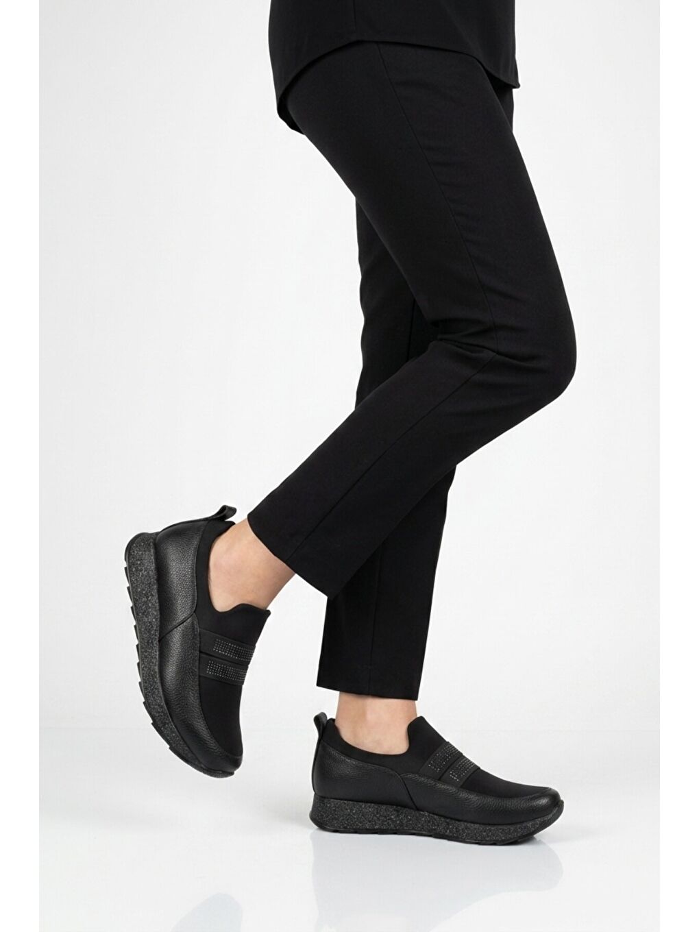 Siyah Kadın Hafif Casual Ayakkabı SC510 Z-1