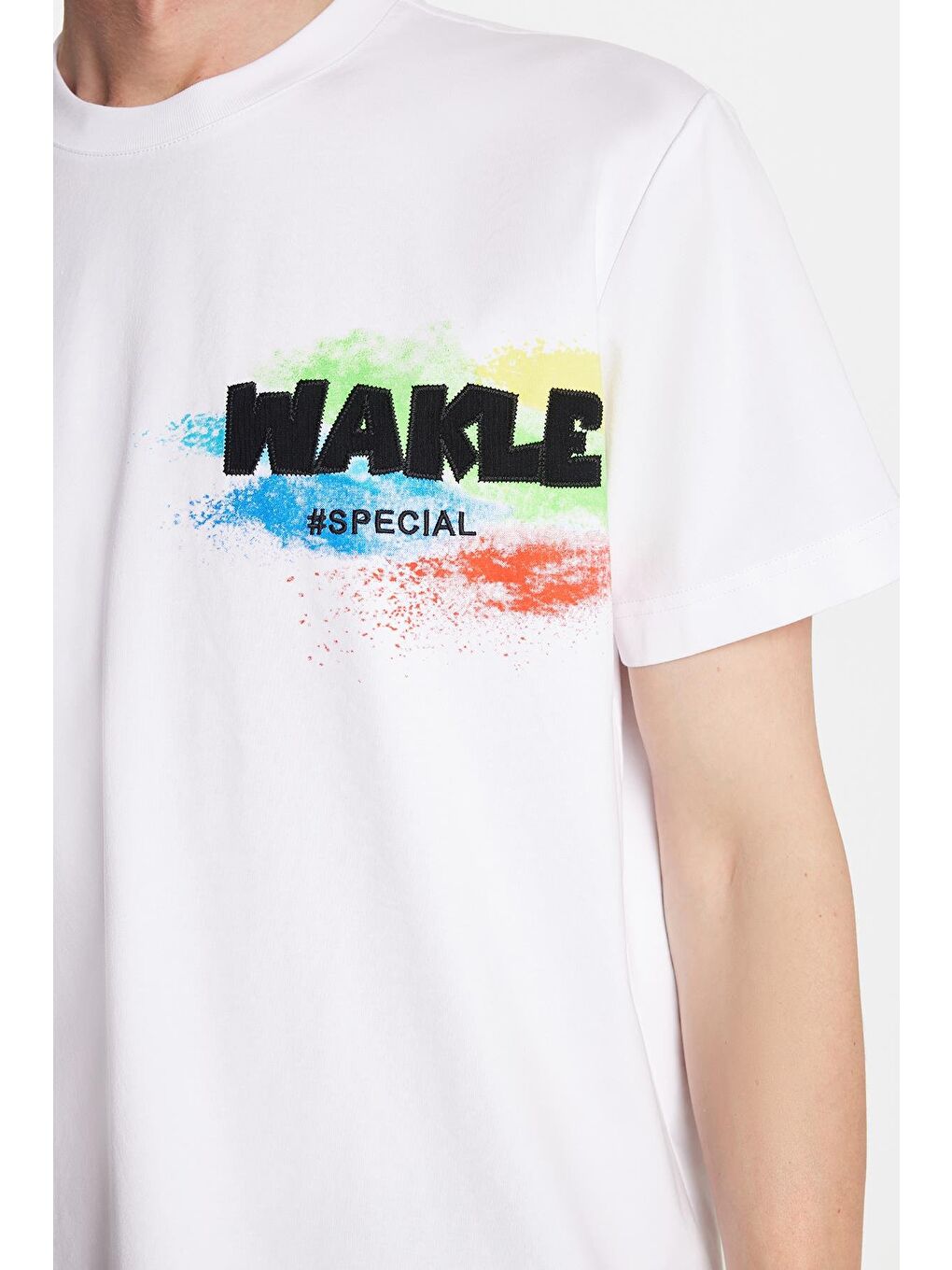 Relax Fit Rahat Kesim Pamuklu Ön Ve Arka Baskı Ve Nakış Detaylı Bisiklet Yaka Beyaz Erkek Tişört-2