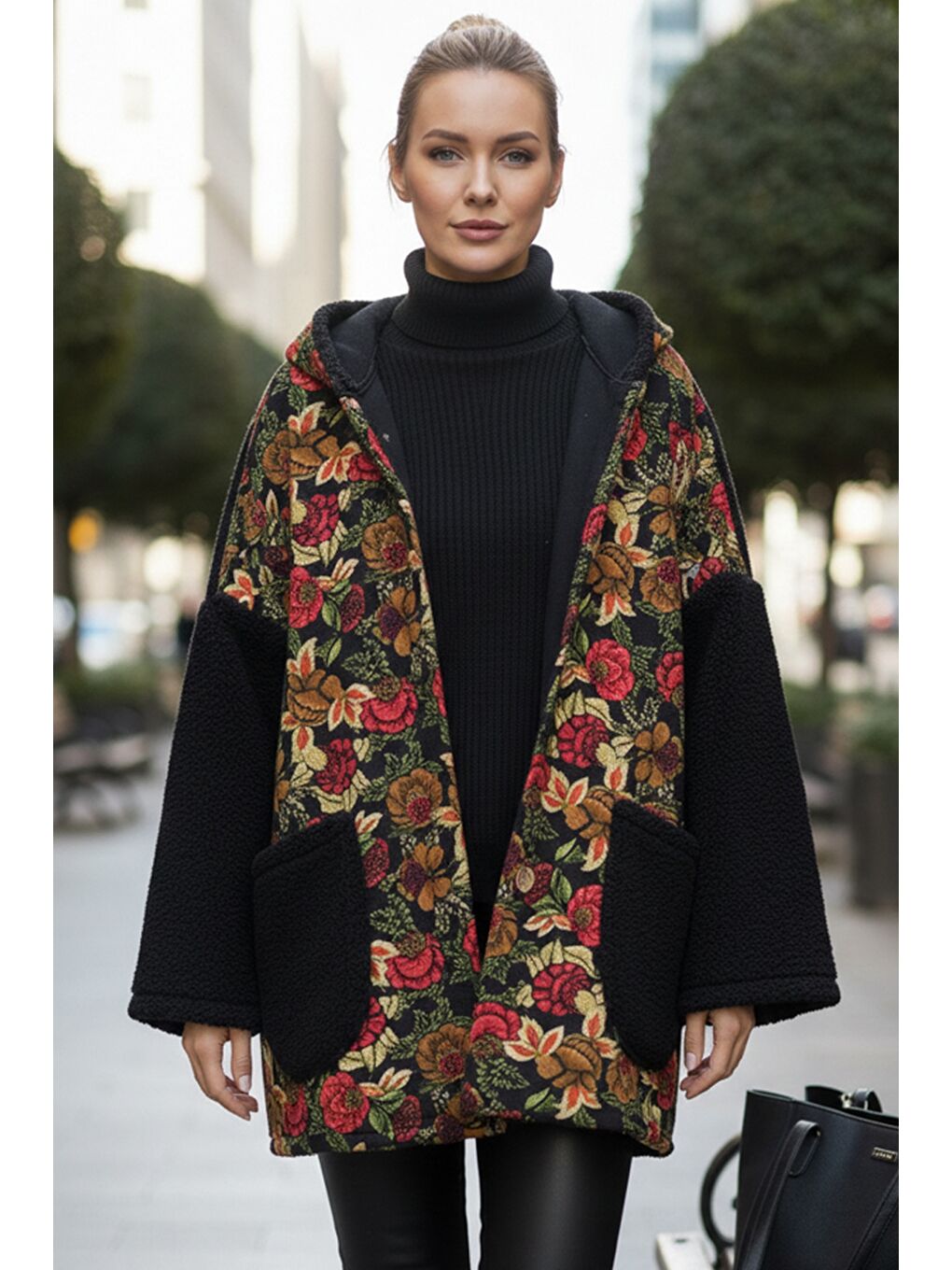 İtalyan Siyah Uzun Kol Cepli Kapüşonlu Casual Buklet Oversize Dokuma Ceket 78 70