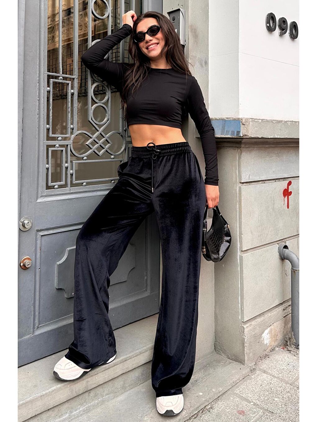 Siyah Bol Paça Kadife Pantolon Mg2283-3