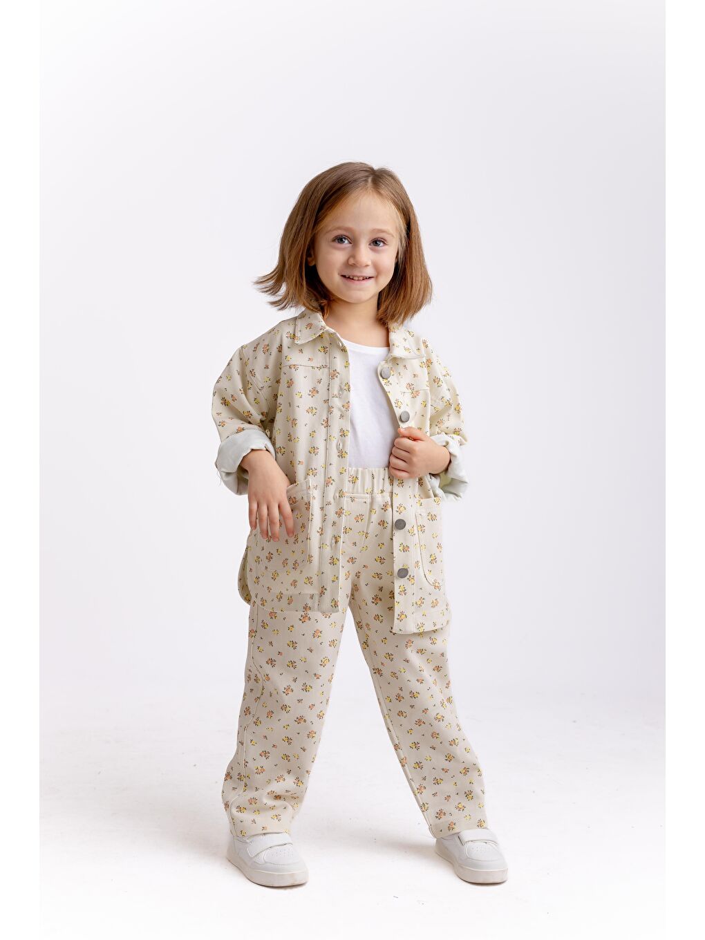 Lila Çiçek Desenli Gabardin Ceket 2-7 Yaş Ekru Çiçekli