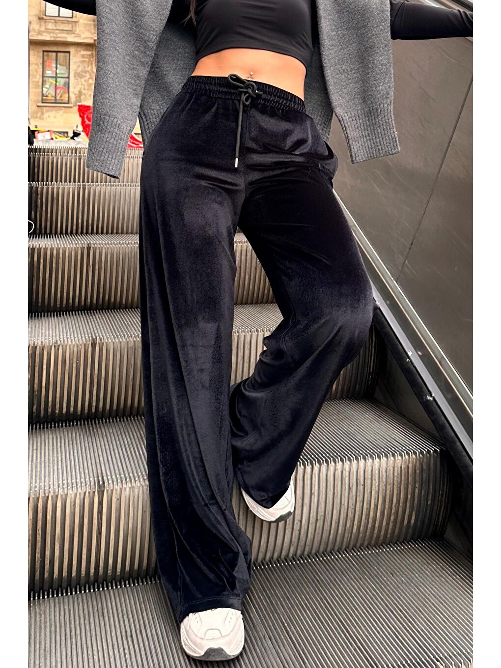 Siyah Bol Paça Kadife Pantolon Mg2283-4