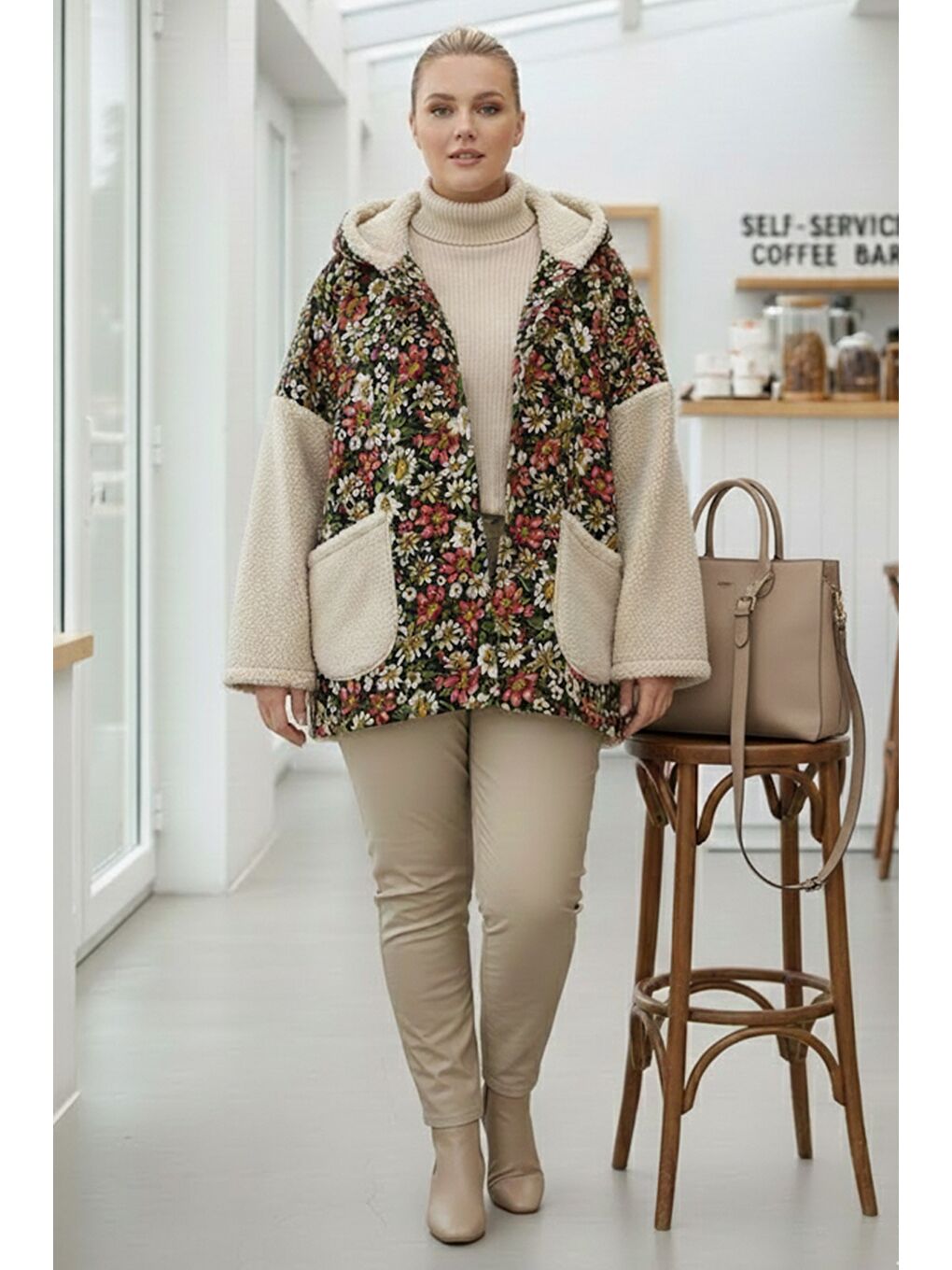 İtalyan Büyük Beden Bej Uzun Kol Cepli Kapüşonlu Casual Buklet Oversize Dokuma Ceket 78 70-2