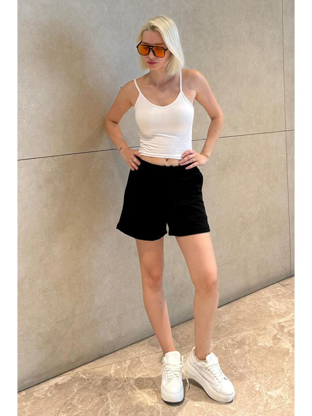 Siyah Basic Kadın Şort Mg2511-2