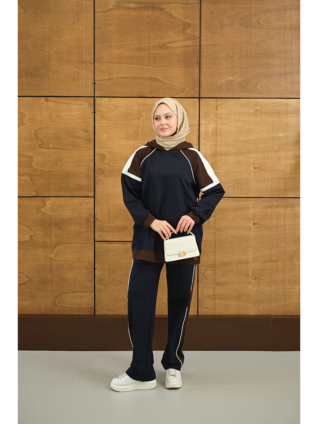 Kadın Kapüşonlu Üç Renk Cep Detay Beli Lastikli Regular Viskon Takım Lacivert-2