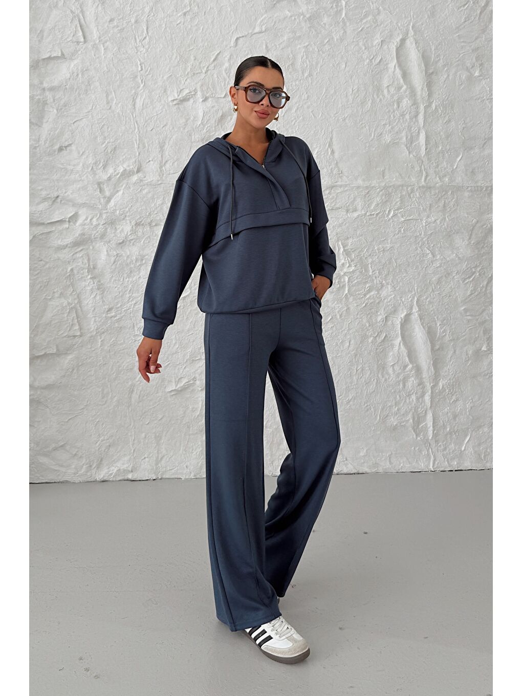 Gri Kadın Füme Kapüşonlu Biye Detaylı Yarım Fermuarlı Kanguru Cepli Alt-Üst Takım-4