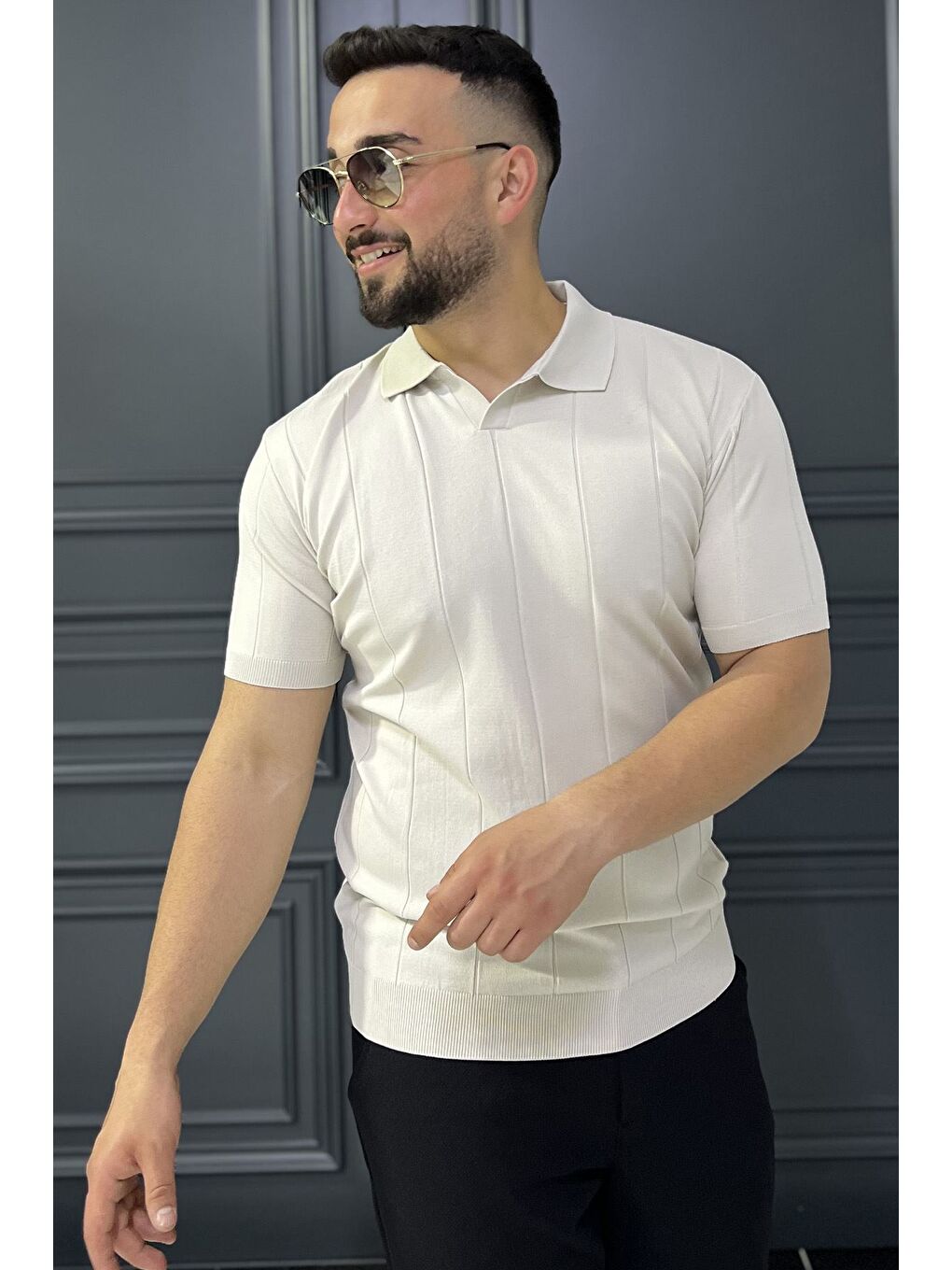 Bej Erkek Polo Yaka Kendinden Çizgi Desenli Tişört-1