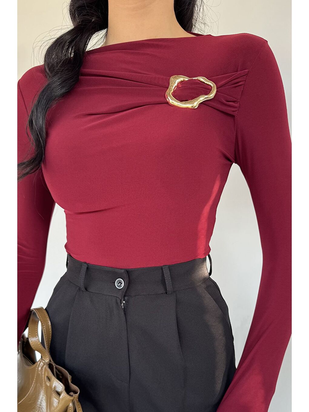 Bordo Kadın Gold Toka Detaylı Elastanlı Bluz-1