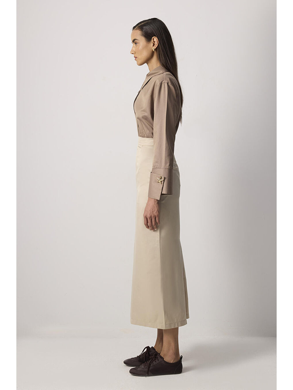 Bej Yırtmaç Detaylı Kalem Etek-3