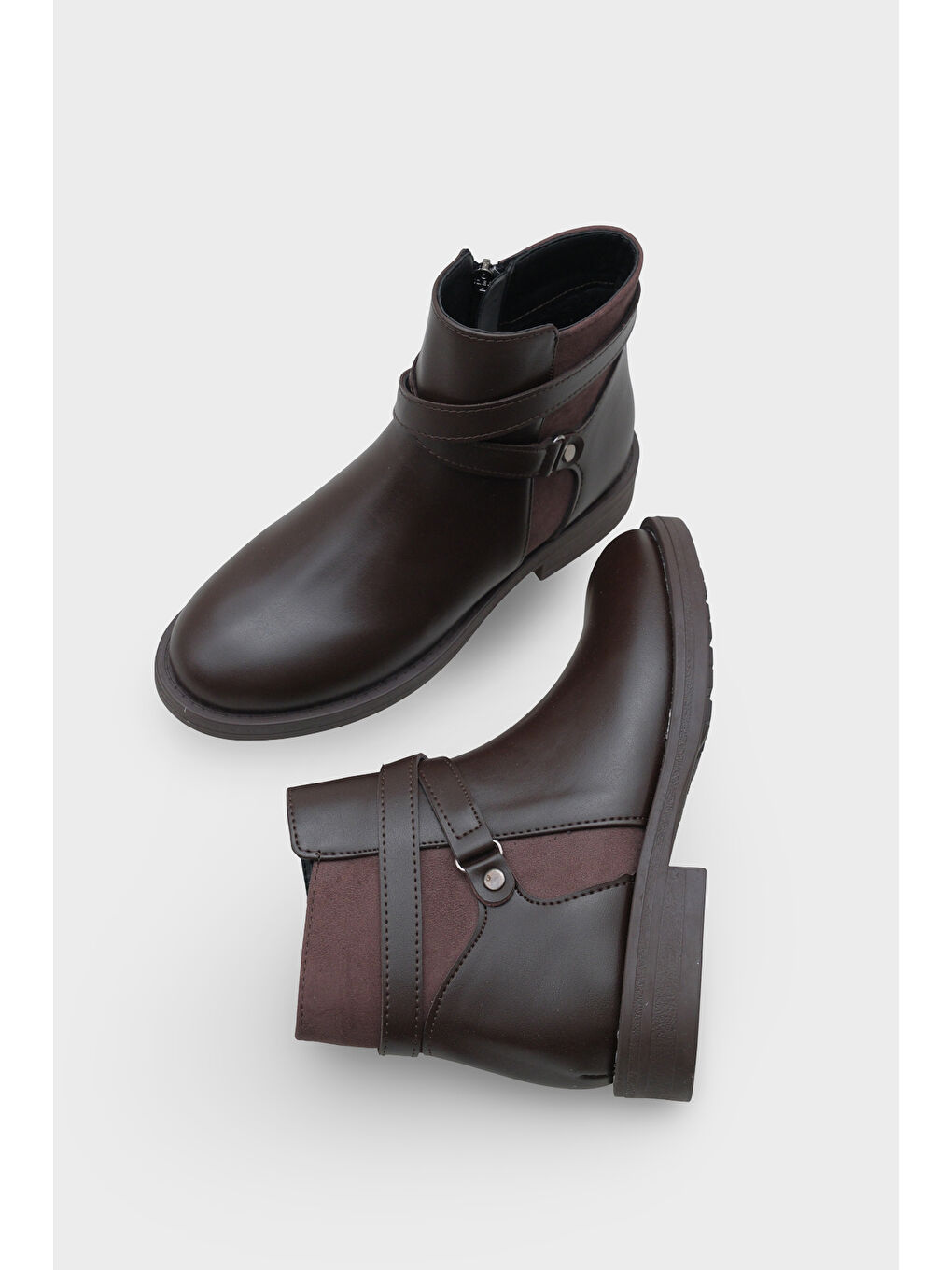 Kahverengi Tory Yandan Fermuarlı Kadın Bot-4