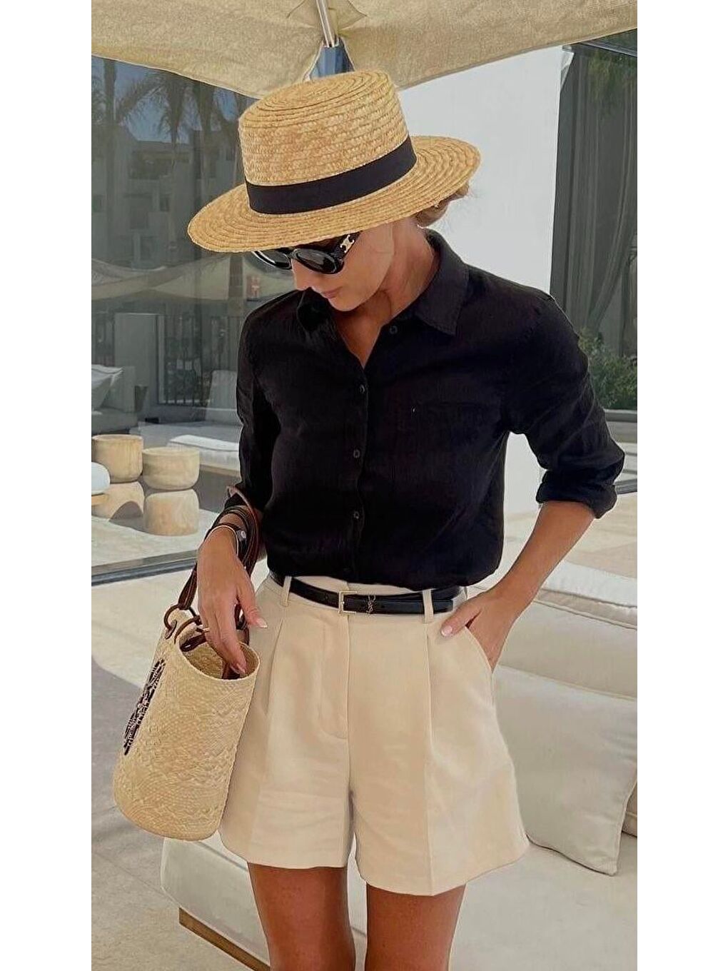 Bej Pileli Kadın Şort Mg2518