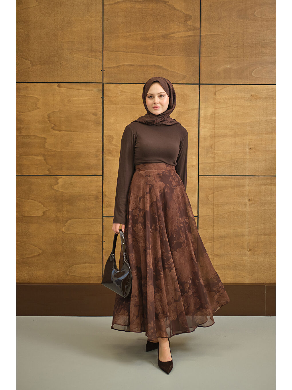 Kadın Çiçek Desen Astarlı Şifon Etek Kahverengi-2