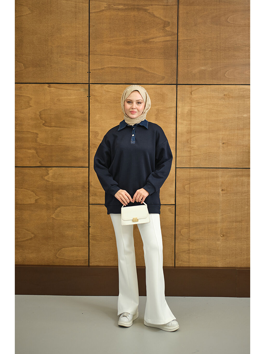 Kadın Yakası Jean Detay Sweat Lacivert-1