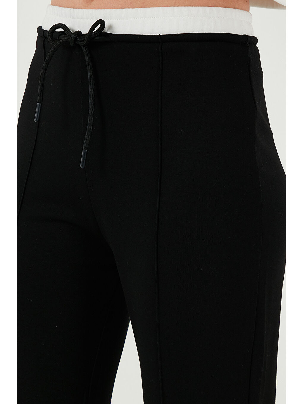 Siyah Streç Slim Fit Yüksek Bel Geniş Paça Çimalı Kadın Eşofman Altı 5866078-5