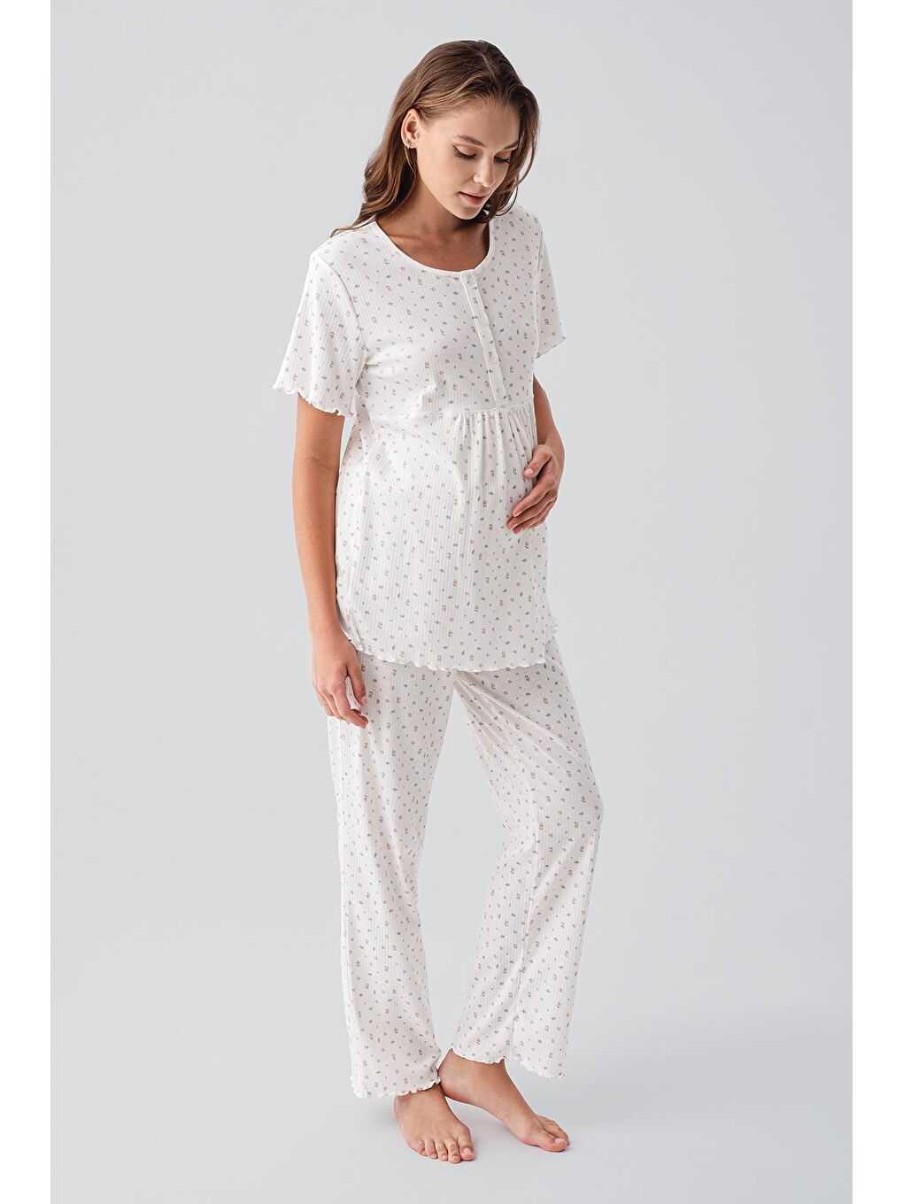 Renksiz Kısa Kollu Düğmeli Çiçek Desenli %100 Pamuk Hamile Pijama Takım 19206-4