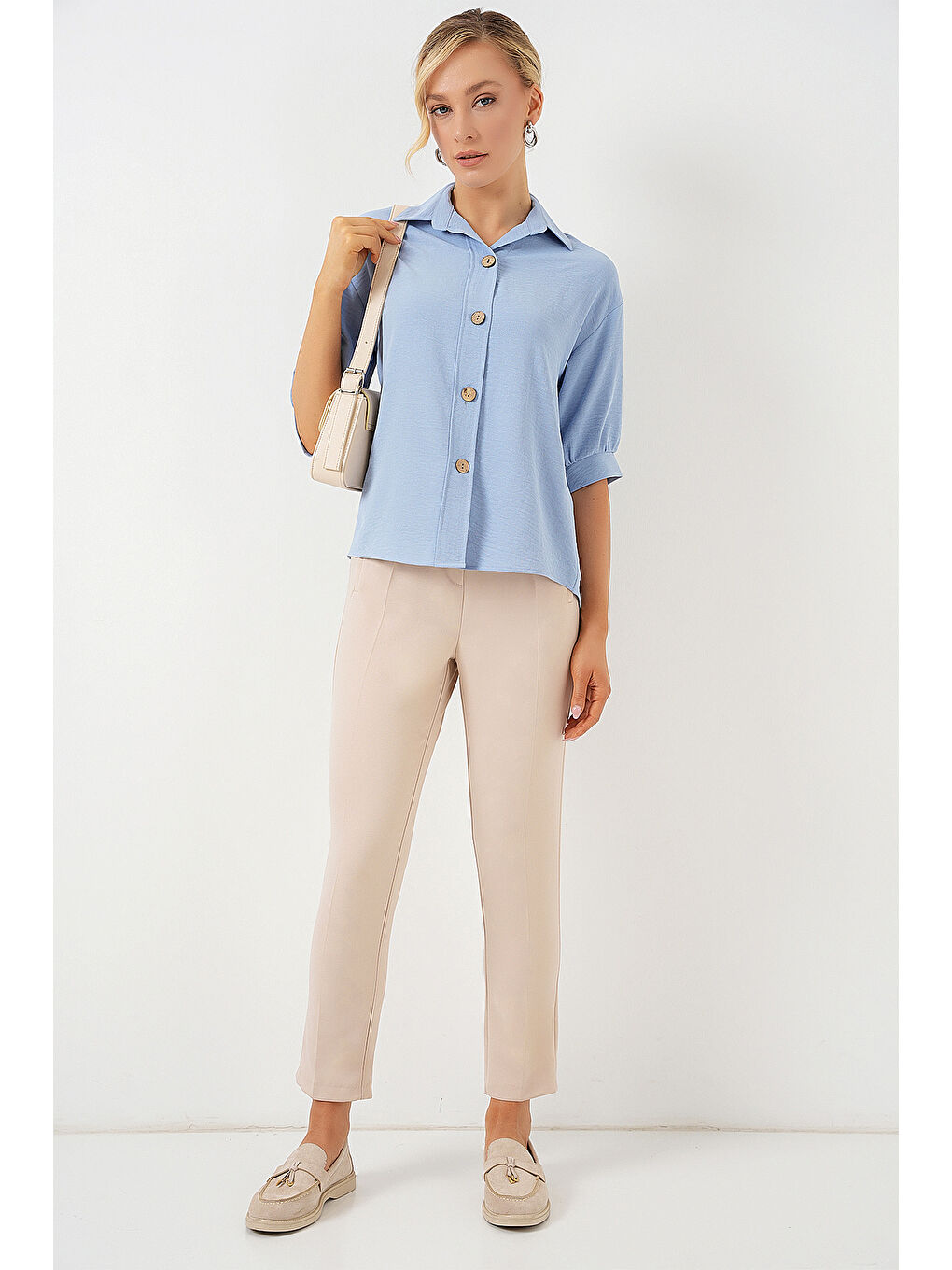 Bej Kısa Kol Oversize Keten Gömlek 20240 - B.Mavi-1