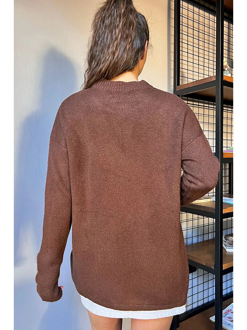 Kahverengi Kadın Bisiklet Yaka Yan Düğme Detaylı Salaş Triko Kazak-6