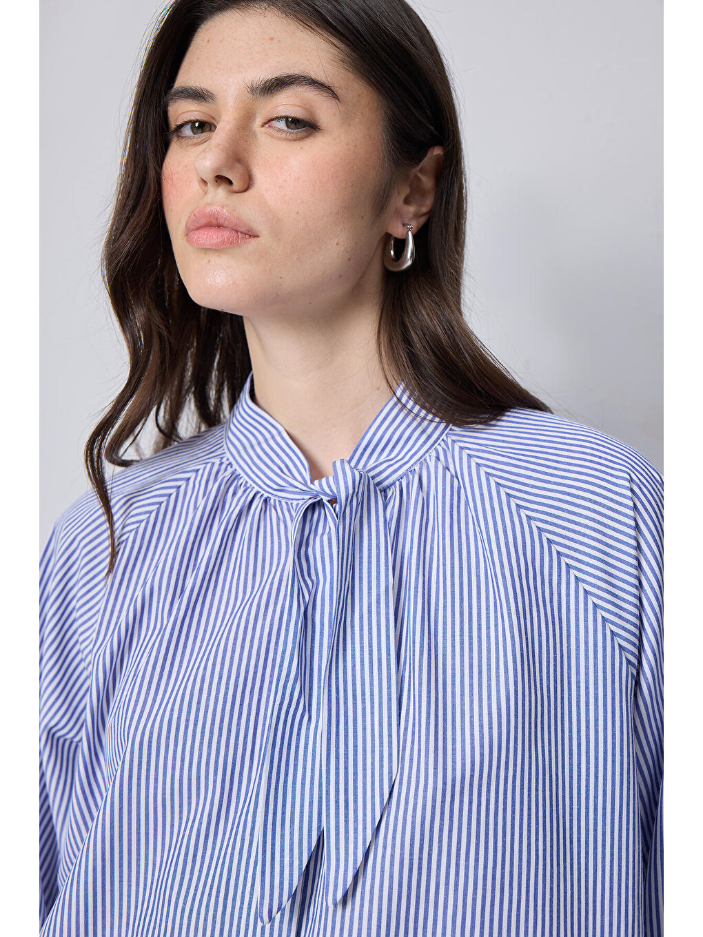 Mavi Fiyonk Yaka Çizgili Poplin Gömlek-4