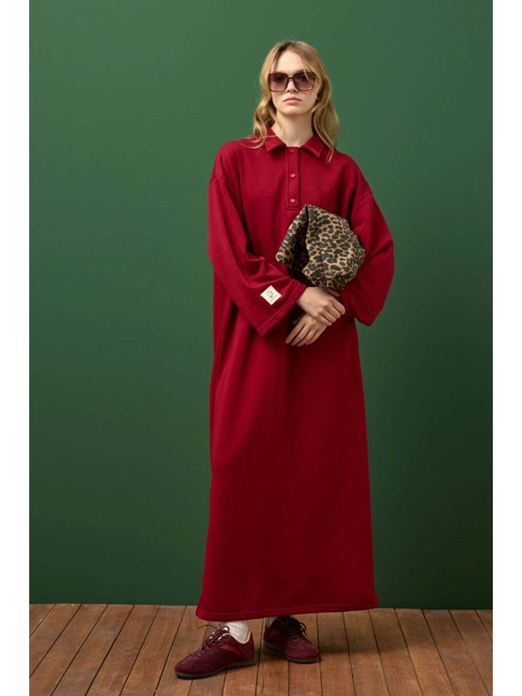 Bordo 3 İplik Yakalı Elbise-1