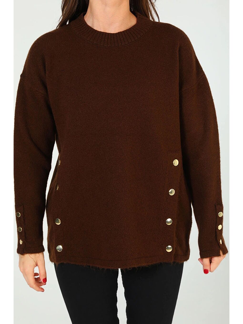 Kahverengi Kadın Bisiklet Yaka Yan Düğme Detaylı Salaş Triko Kazak-9